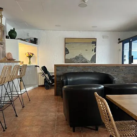 La Fonda Bed & Breakfast 2*