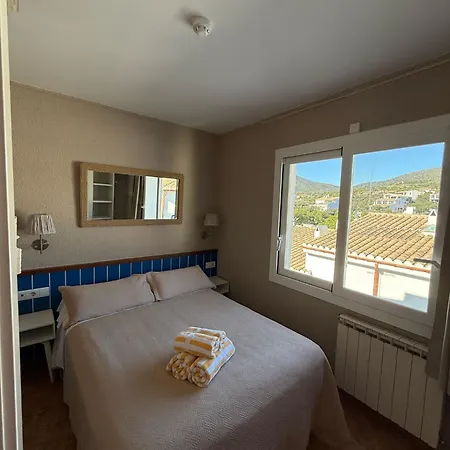 Bed & Breakfast La Fonda Cadaques
