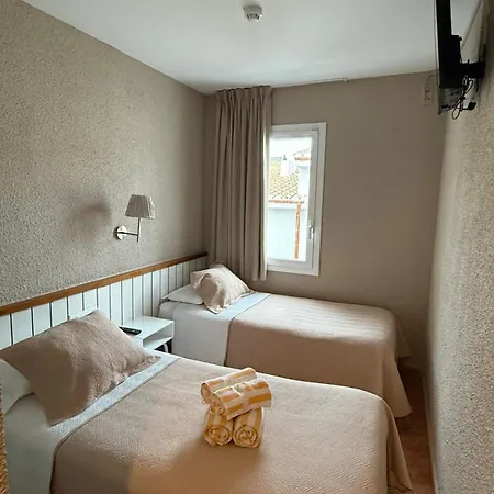 Bed & Breakfast La Fonda Cadaqués